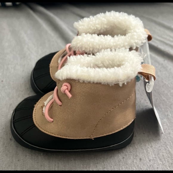 Baby Girl Boots - Picture 4 of 4